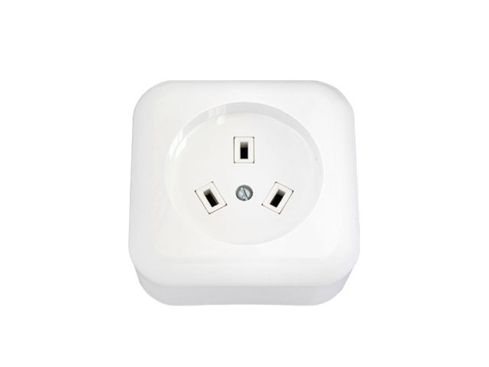 Розетка силовая  РА32-002 BYLECTRICA