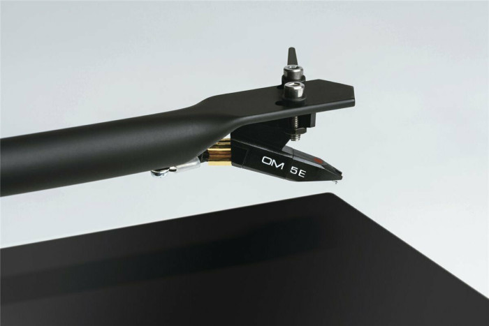 PRO-JECT Проигрыватель пластинок T1 BT OM5e БЕЛЫЙ EAN:9120097822024