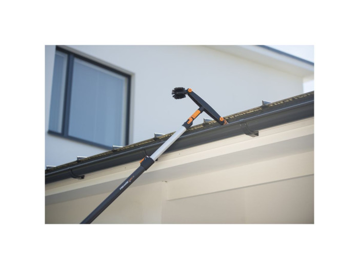 Насадка-очиститель для желобов QuikFit FISKARS