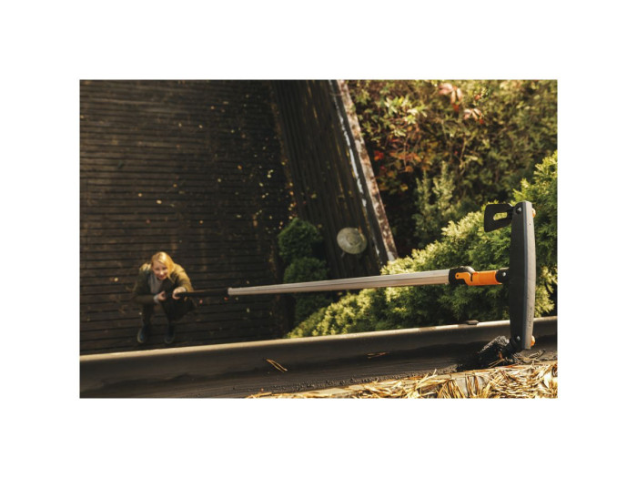 Насадка-очиститель для желобов QuikFit FISKARS