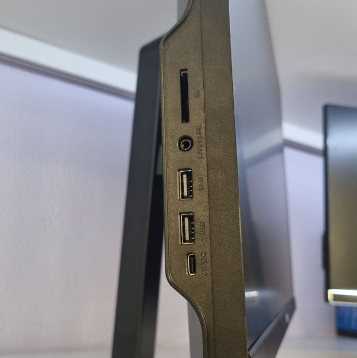 Моноблочная система Wintek BF2402 23.8'' FHD IPS (подставка с возможностью регулировки по высоте и портретного режима)/MB H610/SO-DIMM DDR4/WiFi/BT/Card Reader/клавиатура+мышь, блок питания 220Вт HuntKey