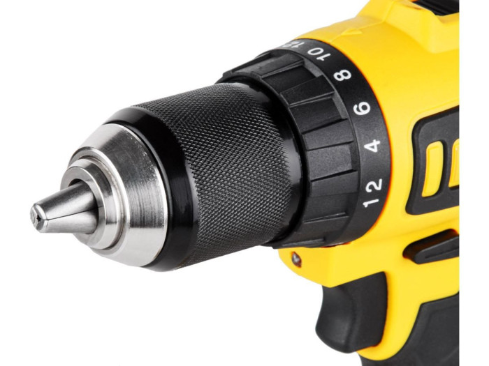 Аккум. дрель-шуруповерт MOLOT MBD 1820 Li в чем.