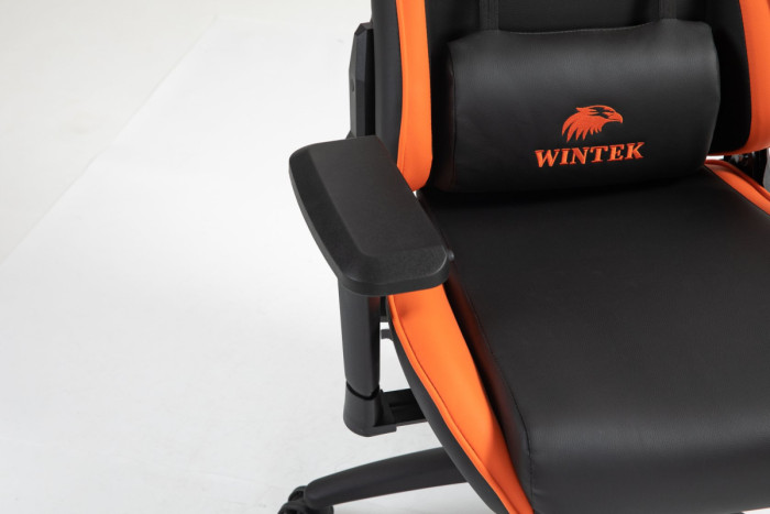 Игровое кресло WINTEK YX-8045-4D, искусств. кожа, газлифт 4 класса 100 мм, 350мм метал. крестовина