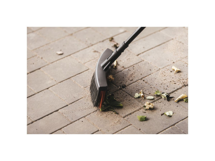 Щетка М Solid без черенка FISKARS