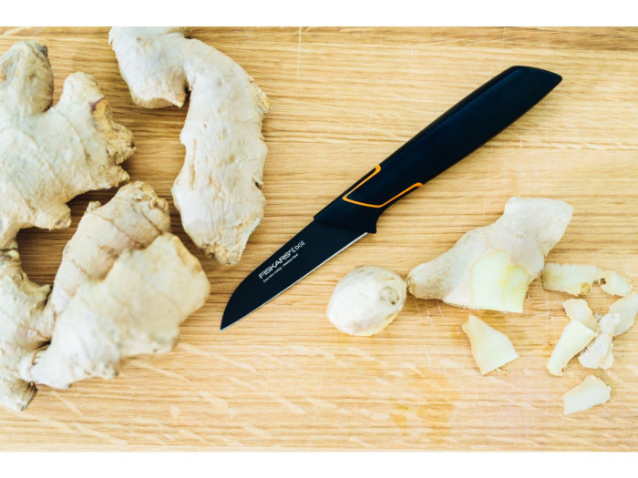 Нож для чистки 8 см Edge Fiskars