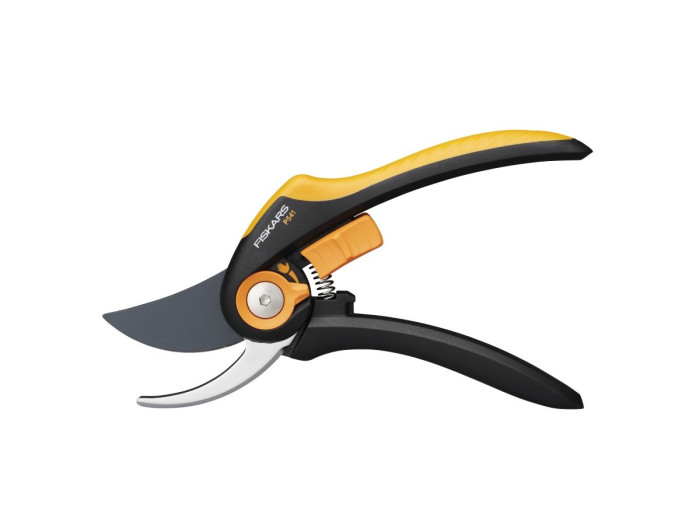 Секатор плоскостной FISKARS Plus Smartfit  P541
