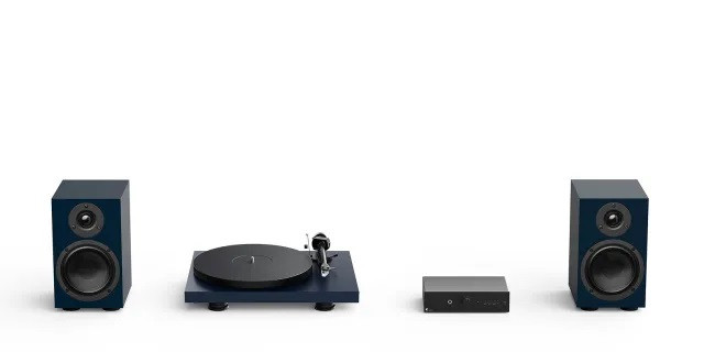 PRO-JECT Проигрыватель пластинок Debut EVO 2 Colourful Audio System 2 САТИНОВЫЙ ЧЕРНЫЙ EAN:9120129869393