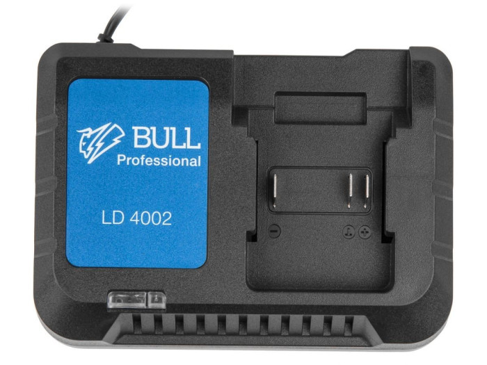 Зарядное устройство BULL LD 4002 1 слот, 4 А