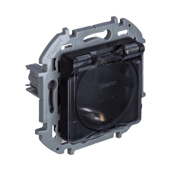 Розетка 2К+З IP 44 с крышкой 16 А 250 В Inspiria