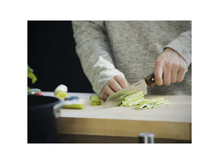 Нож Сантоку 16 см Norr Fiskars