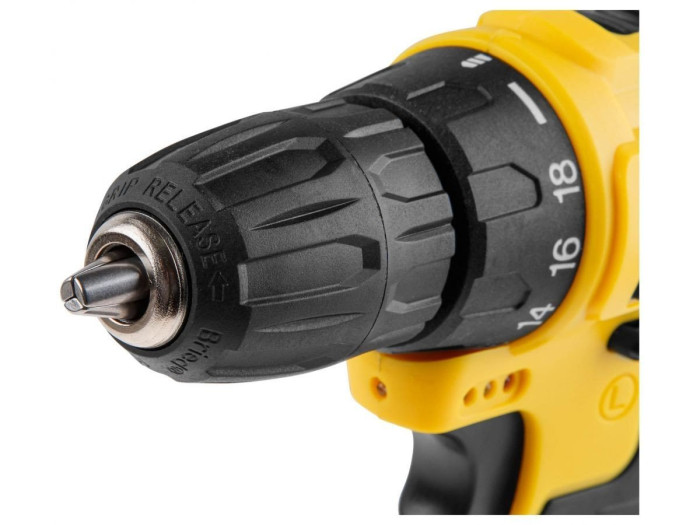 Аккум. дрель-шуруповерт MOLOT MBD 1815-1 DLi в чем. 18В, 2 акк., 1.5 А/ч Li-Ion, 2 скор., 30 Нм