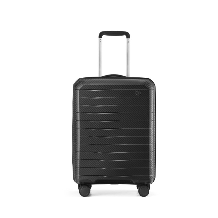 Чемодан Lightweight Luggage 24'' Черный